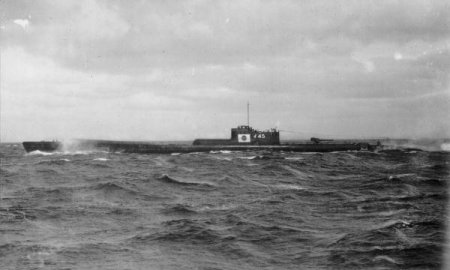 Photograph of B2 class submarine