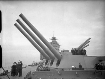 Photograph of 16"/45 gun turrets