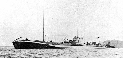 Photograph of C3 class submarine