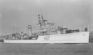 Photograph of HMS Defender