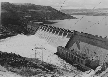 Grand Coulee Dam