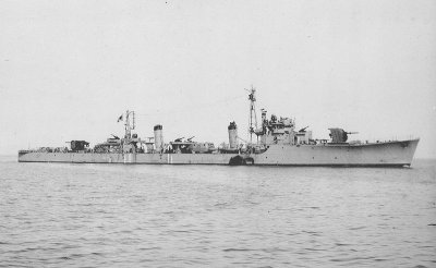 Photograph of Japanese Matsu-class destroyer escort