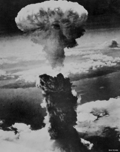Photograph of Nagasaki mushroom cloud