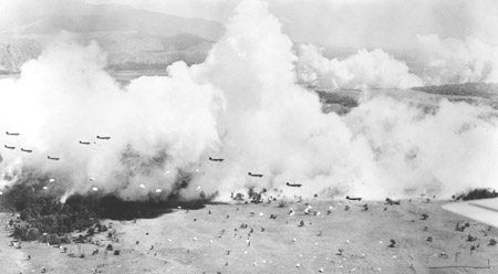 Photograph of paratroops over Nadzab