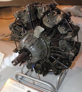 Photograph of R-1535 Twin Wasp Junior engine