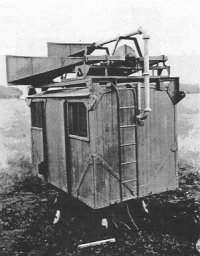 Photograph of Type 32 radar