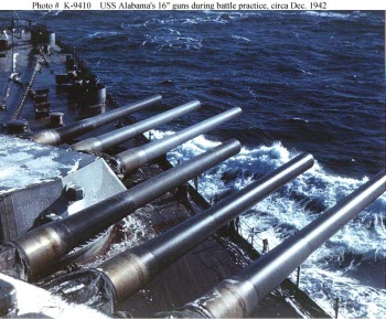 Photograph of 16"/45 Mark 6 gun turrets on U.S. battleship