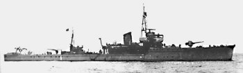 Photograph of W-18, a W-17 class fast minesweeper