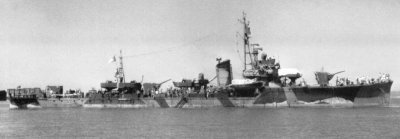 Photograph of W-21, a W-19 class fast minesweeper